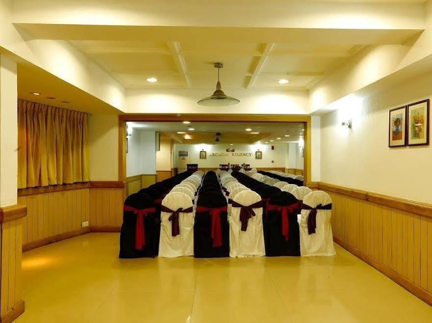 Hotel Arcadia Regency Alappuzha Kültér fotó